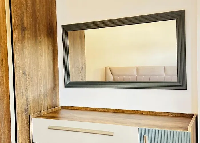 Pazari I Ri, Quiet And Stay, Self Check-in Appartement Tirana